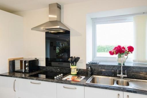 Chic Cottage Near Elan Valley And Builth Wells Llanwrthwl Exterior photo